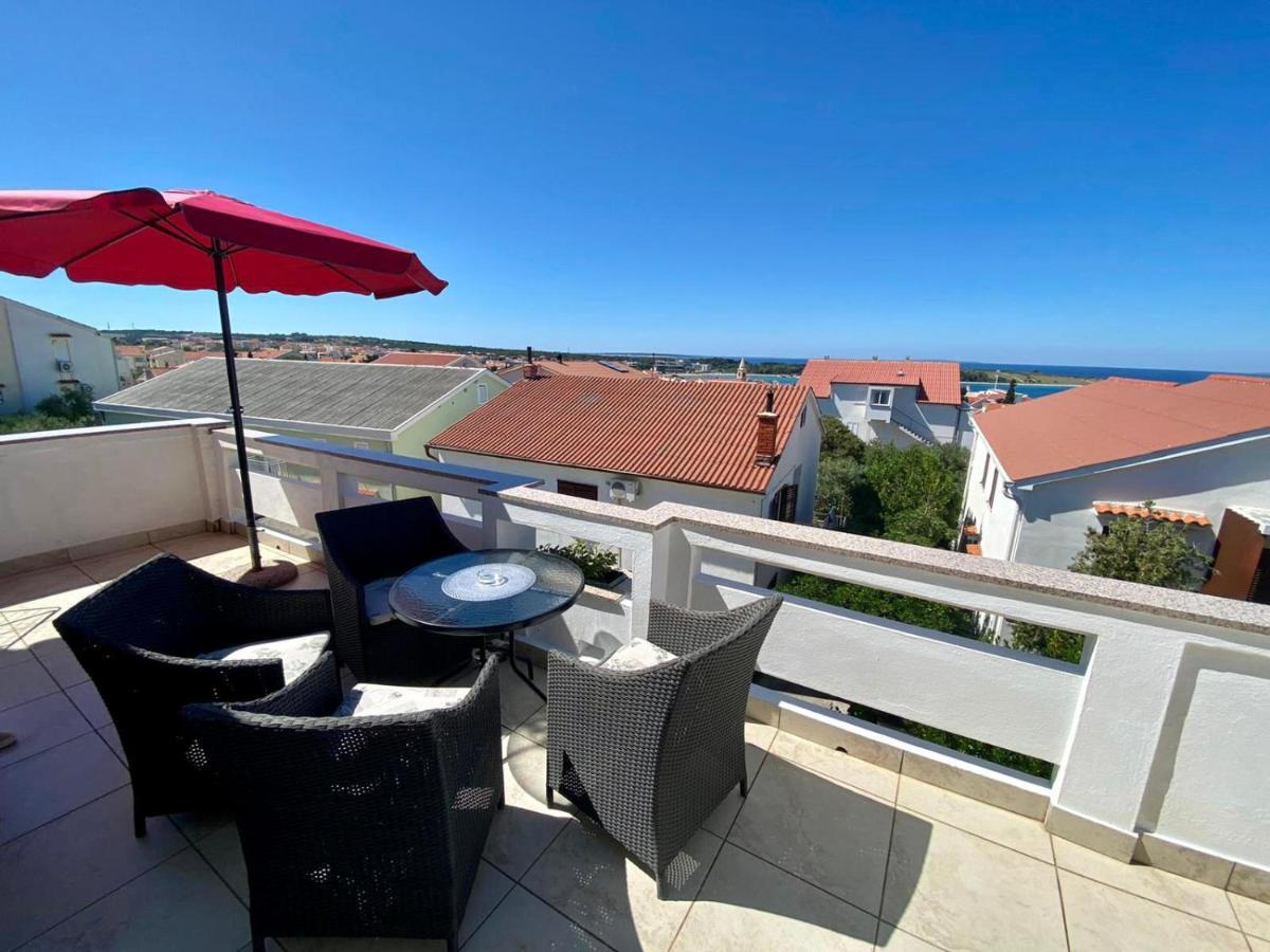 Apartments King - City Center Novalja Zewnętrze zdjęcie