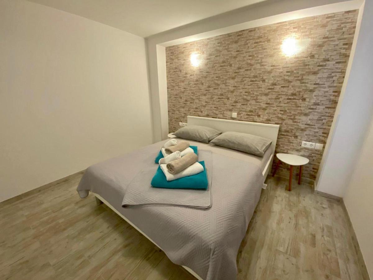 Apartments King - City Center Novalja Zewnętrze zdjęcie
